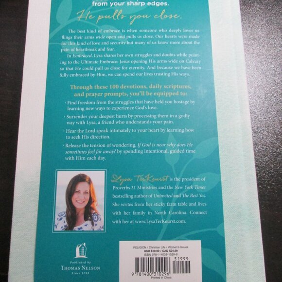Embraced 100 Devotions to Know God Is Holding You Close Lysa TerKeurst - NEW - Picture 2 of 4